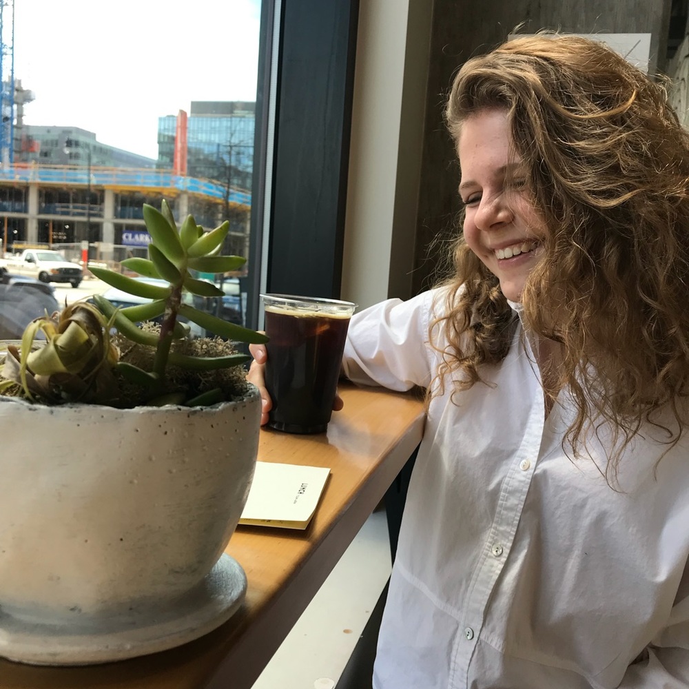 Meet your Posher, Elina